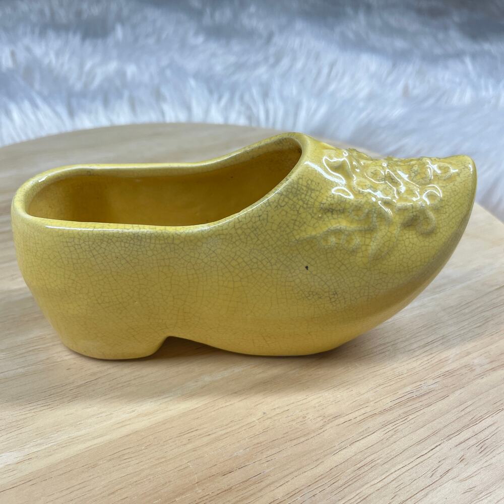 Vintage McCoy Art Pottery Yellow Holland Dutch Clog Shoe 6.5" Long Planter Decor